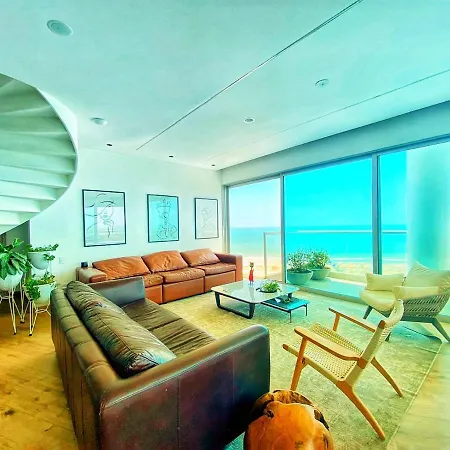 Apartamento Stunning 3br With Sea View In *